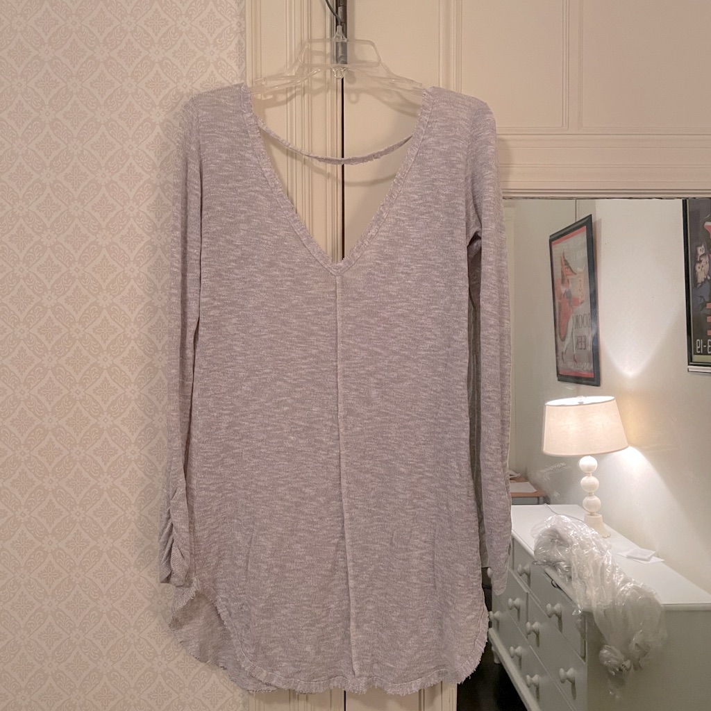 Lucy Love Lightweight Low Back Sweater Top